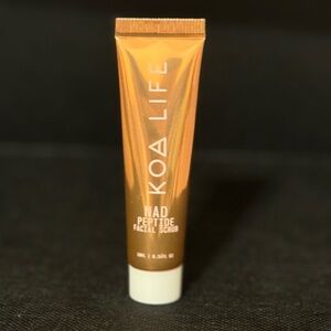 New! Koa Life NAD Peptide Facial Scrub Exfoliate +Brighten +Glow Peptide Infused